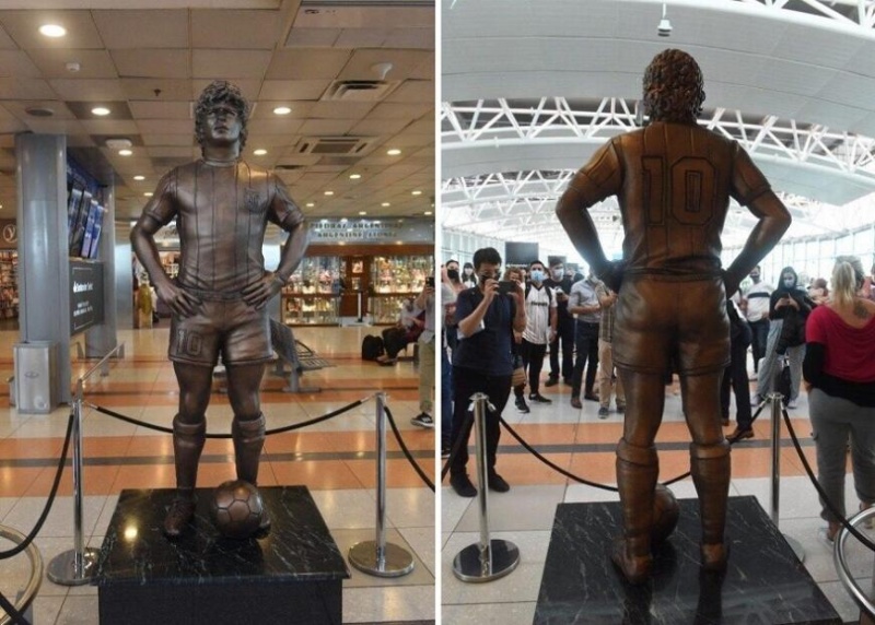 В аэропорту Буэнос-Айреса установили 3D-печатную статую Диего Марадоны