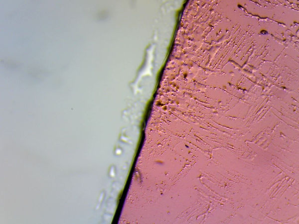 Проверка растворимости красителя под микроскопом