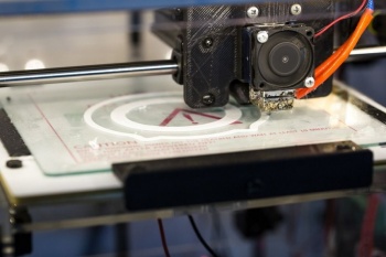 Химики из Германии разработали древесную биопасту для 3D-печати