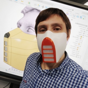 Астраханец придумал уникальные многоразовые медицинские маски