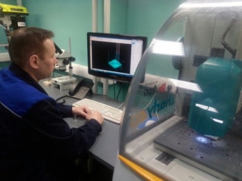  центр 3D-печати по производству устройств для испытания микросхем