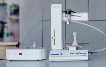 настольный 3D-принтер для печати керамики Digitalceram
