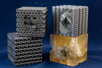 полимерный материал с решетчатой структурой, обладающий уникальной, соизмеримой с алмазом, твердостью