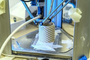 Как приручить 3D-принтер: материаловеды НИТУ «МИСиС» нашли способ упрочнить вдвое создаваемые 3D-детали