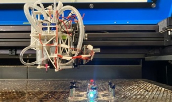 В MIT разработали установку, которая печатает готовых роботов
