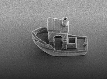 Физики распечатали на 3D-принтере самую маленькую в мире лодку