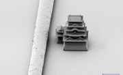 3D-печатный замок размером с пылинку