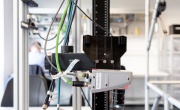 Balluff печатает нестандартные монтажные кронштейны на 3D принтере 3DGence