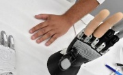роботизированная рука AugLimb