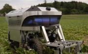 робот Rowesys для борьбы с сорняками